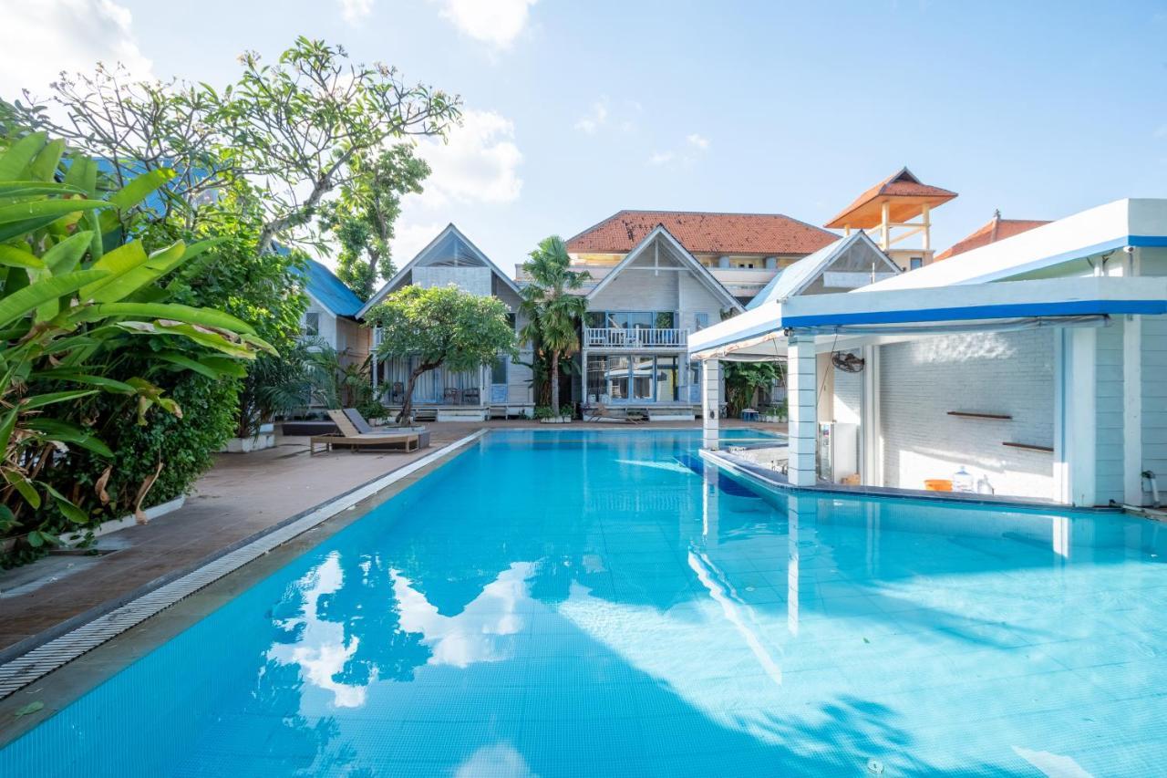 Aparthotel Seminyak Beach Hut Exterior foto